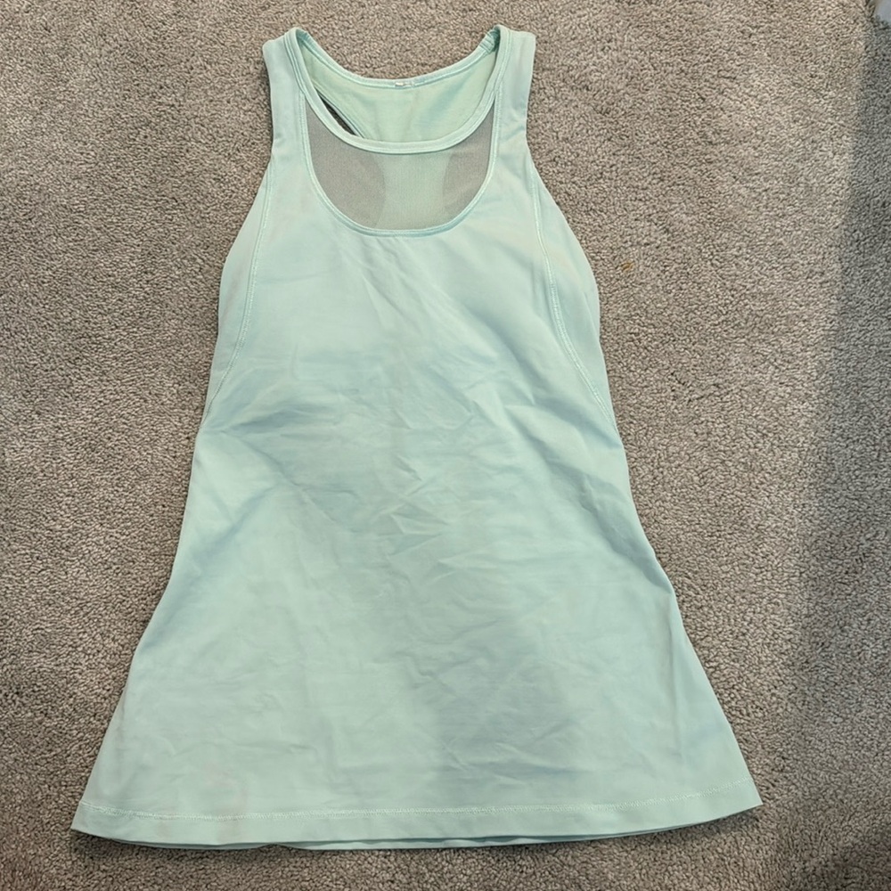 Lululemon tank top